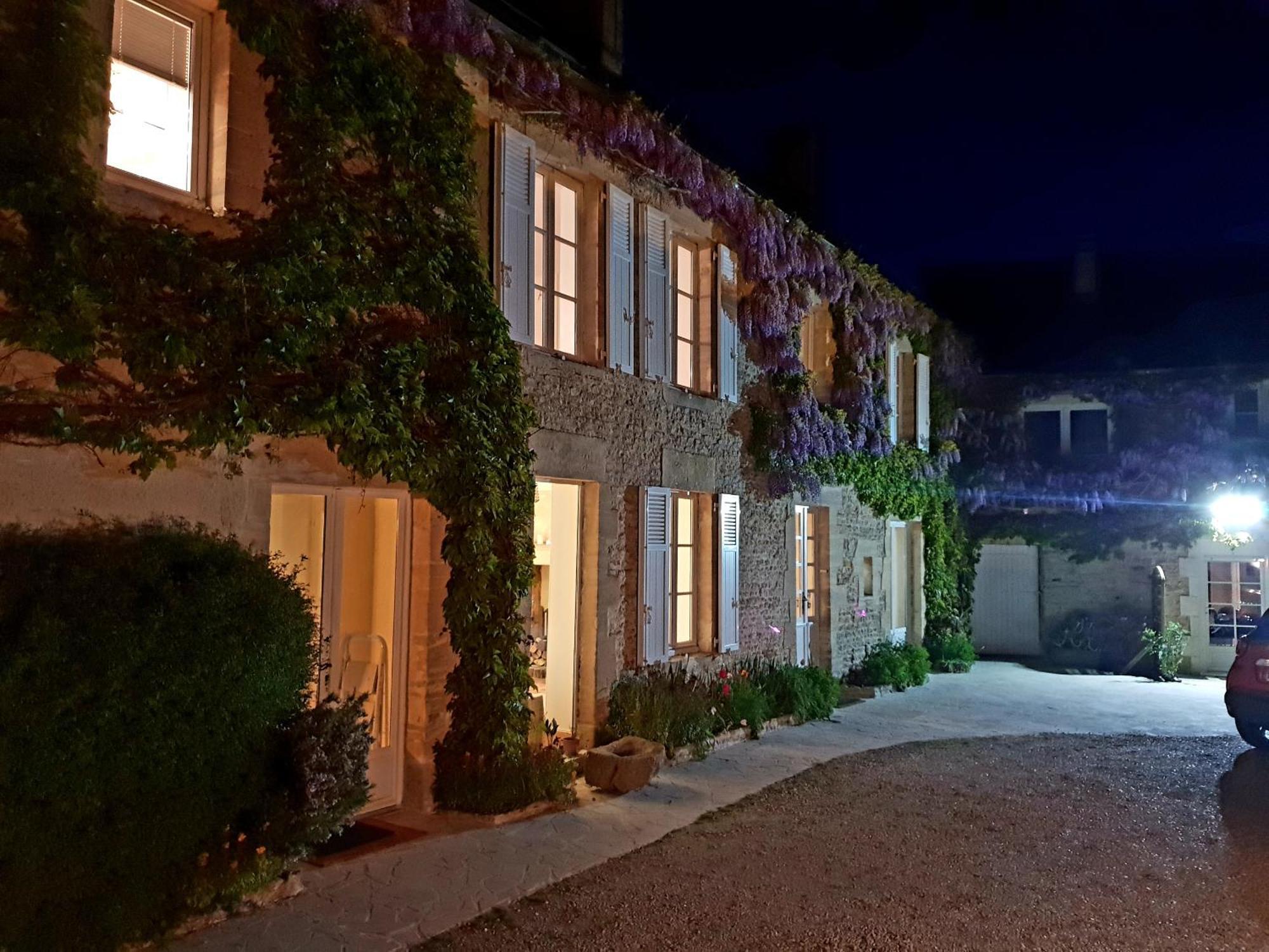 Chambre D'Hotes Liz'A Saint-Côme-de-Fresné Exteriér fotografie